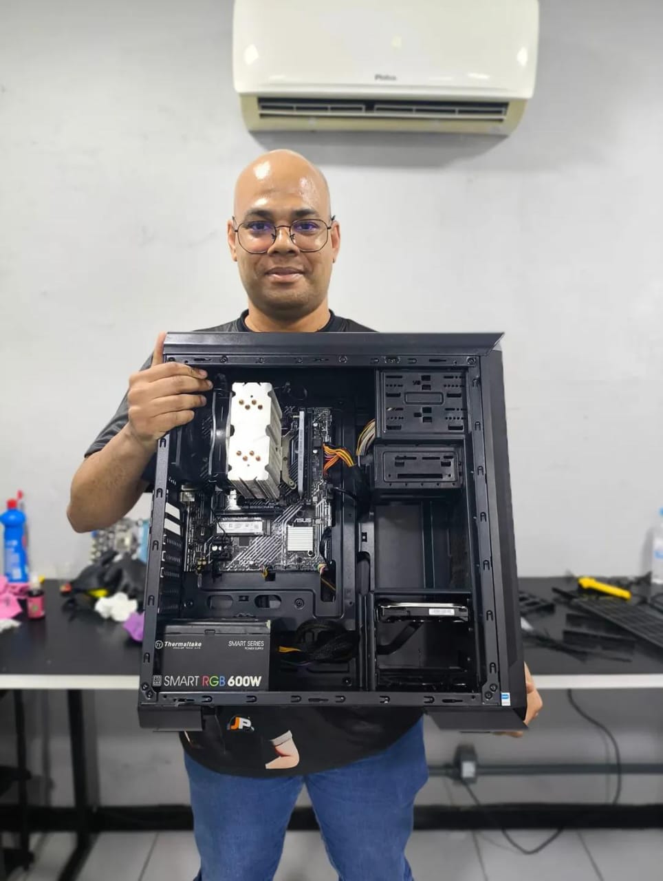 CURSO DE MONTAGEM E MANUTENÇÃO DE PC GAMER