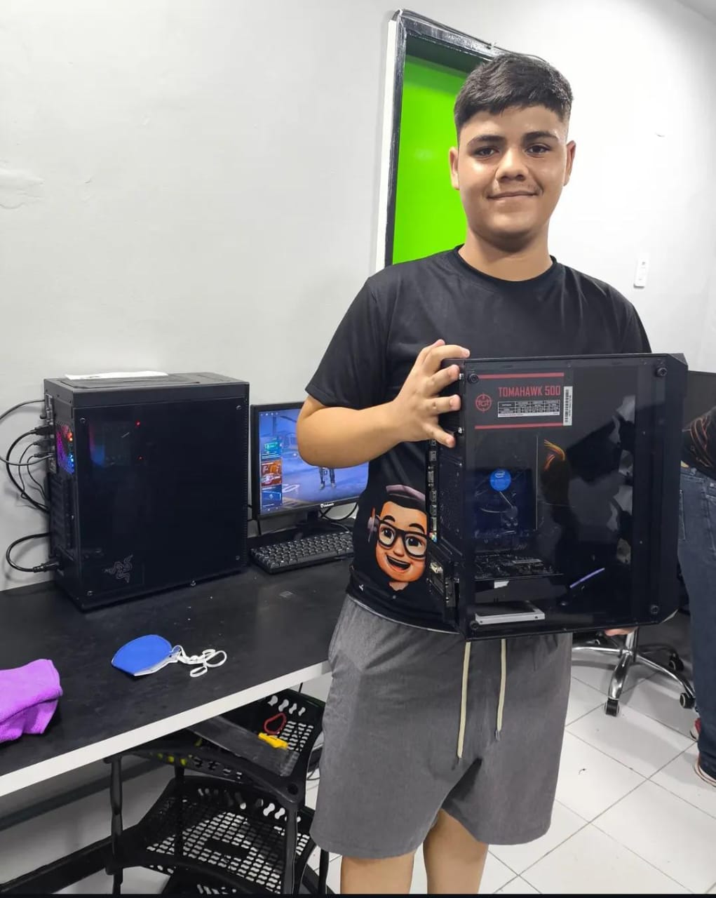 CURSO DE MONTAGEM E MANUTENÇÃO DE PC GAMER